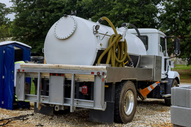 Best Sanitation services for porta potties  in Shrewsbury, MO